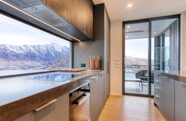 The Rata Penthouse - Panoramic Views