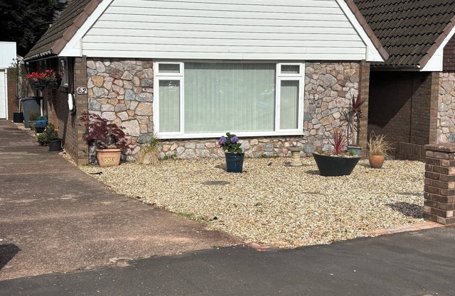 The Retreat Exmouth.Spacious and well equipped 3 bedroom house.