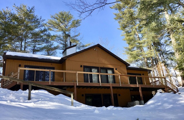 The Roost, a lakefront 4 season home in the Adirondack Mountains
