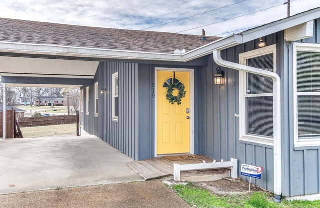 The Rosemary Villa - Close to Downtown Broadway
