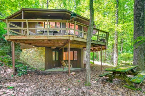 The Round House - Treetop North Carolina Cabin!