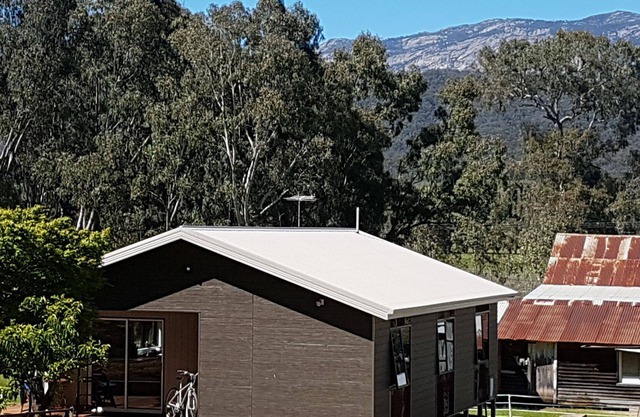 The Sharefarmers Cottage 2