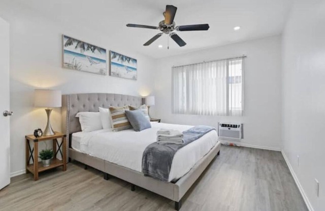 The SoCal Cozy Stay