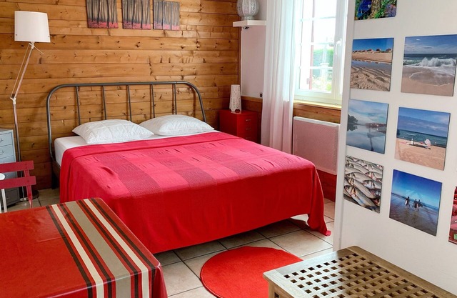 The Studio Rouge Station in Vieux Boucau les Bains, Landes, Aquitaine