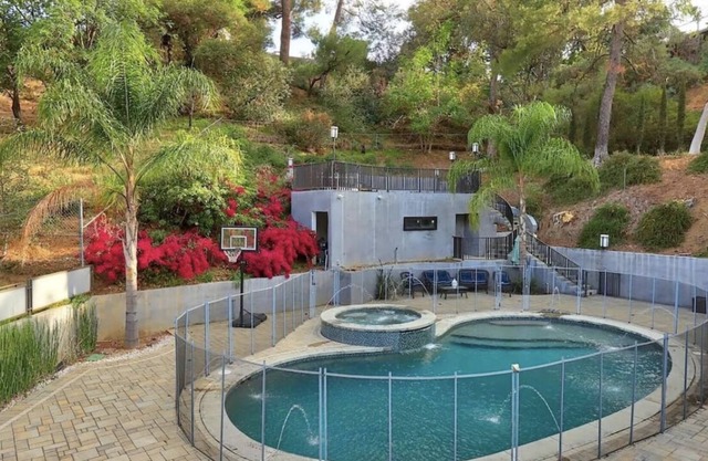 THE SUNSHINE 3B|3.5BA POOL+SPA