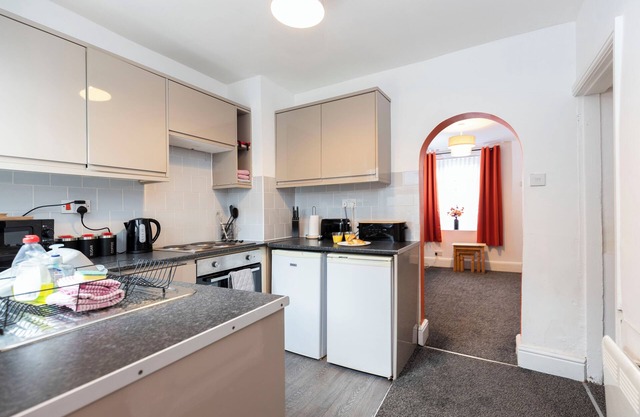 The Terrace by the market.n2 bedroom terraced house close to the centre of town.