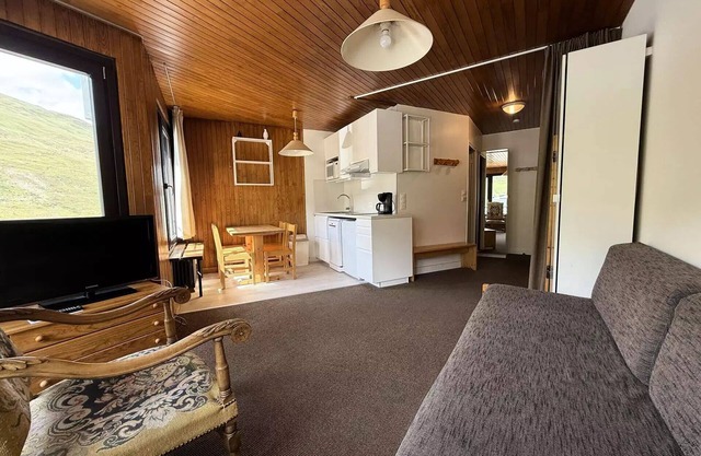 The Tuffs - Studio near the slopes and shops