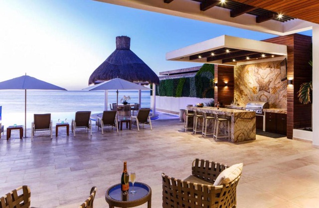 The Ultimate 5 Star Holiday Villa in with Private Pool and Close to the Beach, Cabo San Lucas Villa 1049
