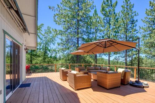 The Valley View- Pine Mountain Lake Cabin home