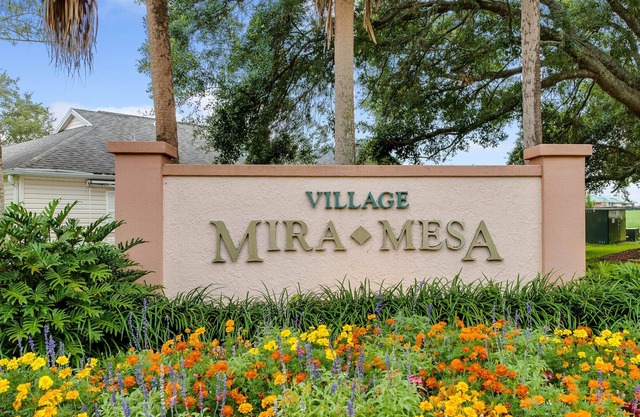 The Villages LOCATION! Beautiful 3/2 The Village of Mira Mesa with Golf Cart