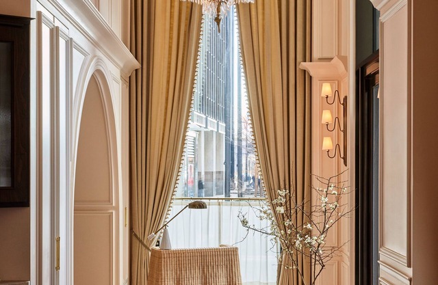The Wall Street Hotel