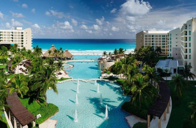 The Westin Lagunamar Ocean Resort Villas & Spa Cancun