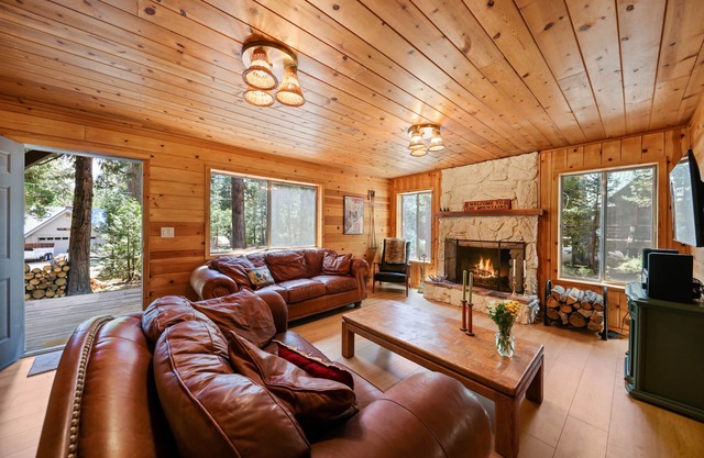 The Wildwood Cabin - Tahoe National Forest