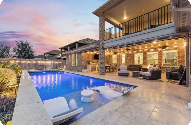 Theater Waterfront Heated Pool Smart Home