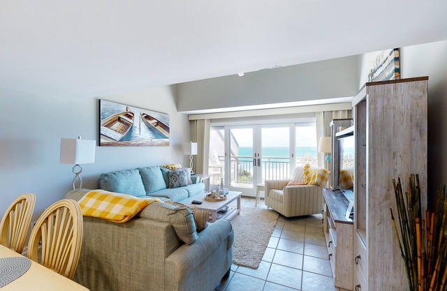 Third-Floor Condo in Direct Oceanfront Building w/Shared Pool, WiFi, & Balcony