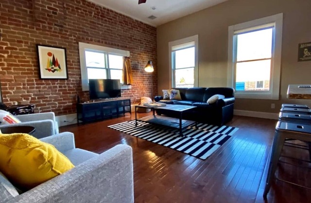 This condominium is a 2 bedroom(s), 1 bathrooms, located in Salida, CO.