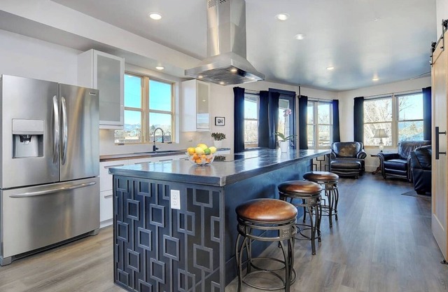 This condominium is a 2 bedroom(s), 2.5 bathrooms, located in Salida, CO.