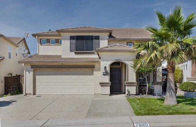 This house is a 4 bedroom(s), 3 bathrooms, located in Antelope, CA.