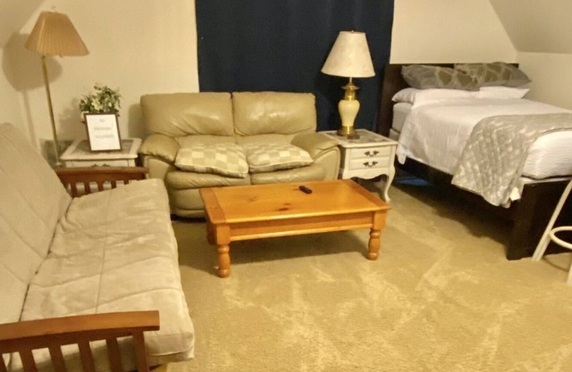 This is a private studio that will be a great place to rest your mind and body,.