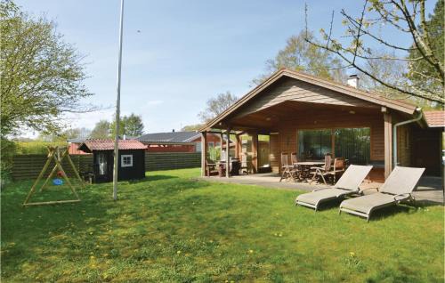 Three-Bedroom Holiday Home In Haderslev