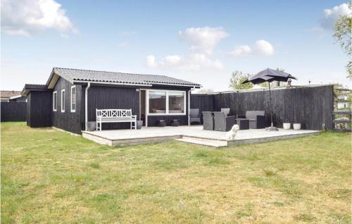Three-Bedroom Holiday Home In Juelsminde