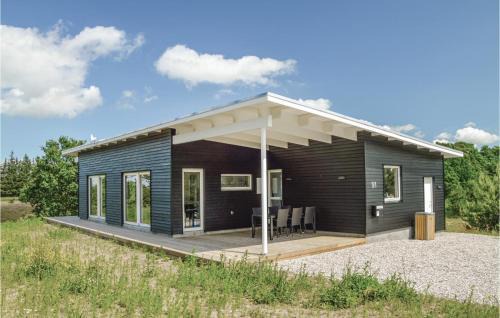 Three-Bedroom Holiday Home In Skals