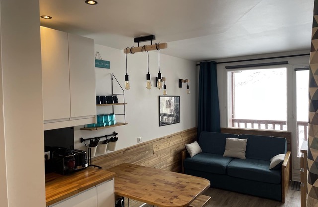 Tignes Val Claret, apartment with separate bedroom at the foot of the slopes