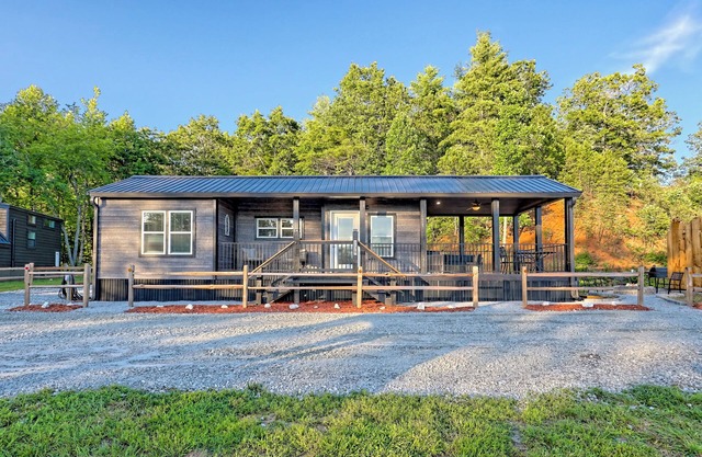 Tiny House/Huge Porch