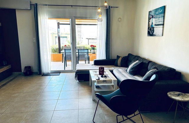 To Steki 1min From Beach 2bd 1ba