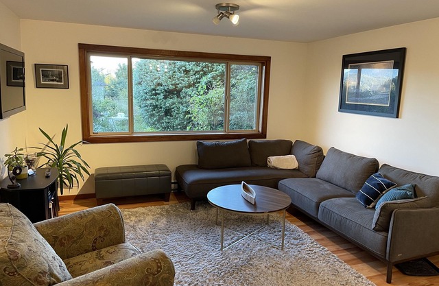 Tofino Cedar Suite - Lone Cone Mountain View