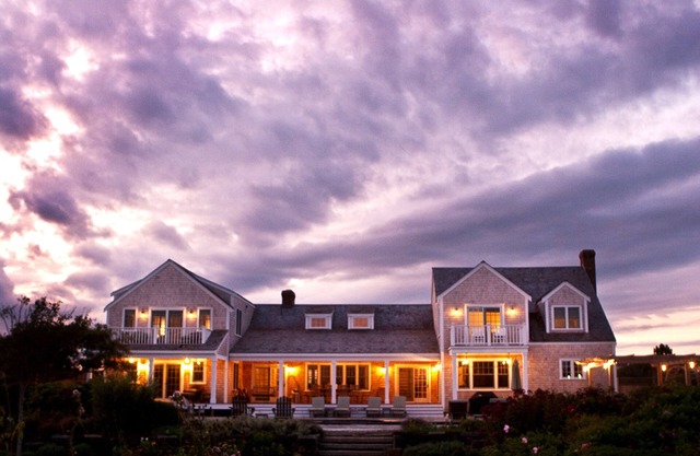 Tom Nevers Estate, Ocean View, Steps to the Beach, Private Pool and Tennis Court