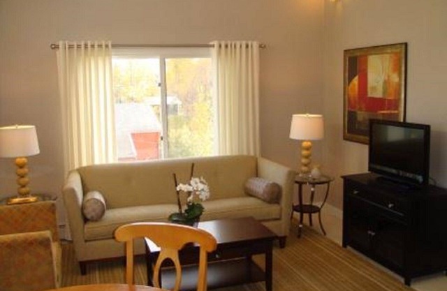 Top Downtown Anchorage 1 Bed/1 Bath Apartment