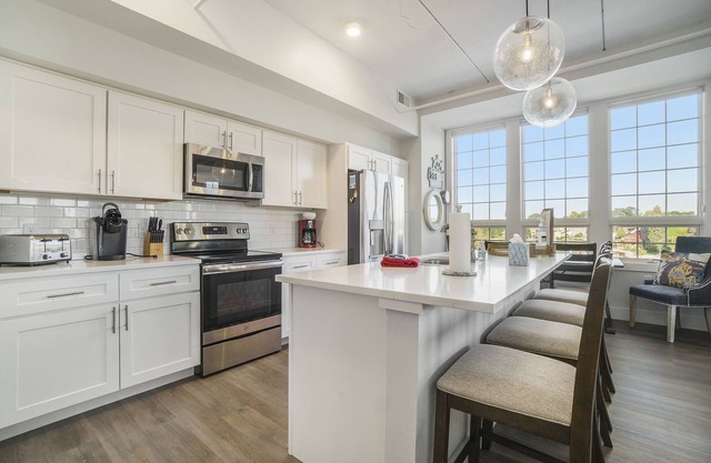 Top Floor Penthouse at Edgewater