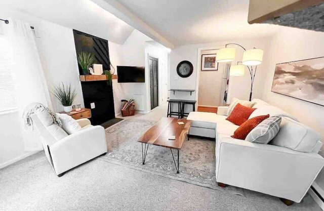 Top (third) floor loft condo. Full resort access.