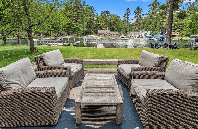 Torch River Retreat – Waterfront | Private Dock | Firepit | Near Sandbar