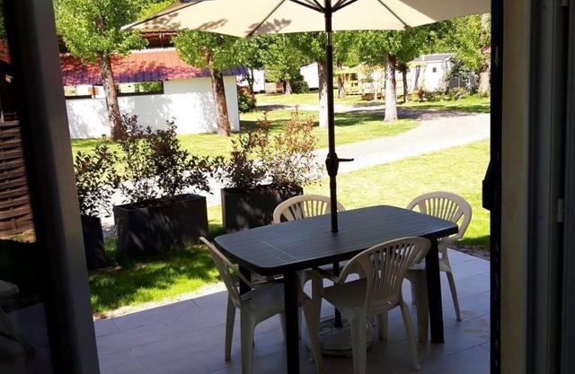 Totally renovated cottage near Contis-Plage