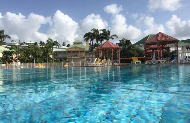 Toucan - Apartment with sea view, beach and pool