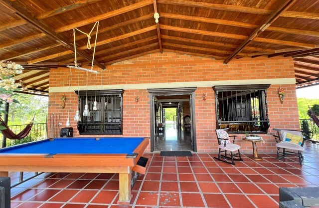 Tourist property with swimming pool, green areas. Near the coffee park
