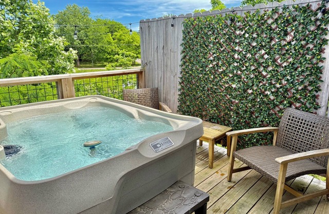 Townhome kids&pet friendly,Hot Tub,acrade,close to Dollywood, August SPECIAL!