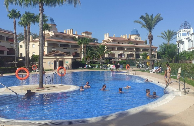 Townhouse on Mediterranean Coast with pool and golf! Dúplex!