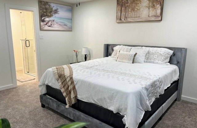Tranquil 3-bedroom house in Houston with WiFi