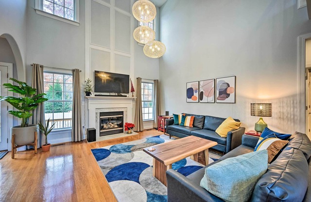 Tranquil Greensboro Home w/Fire Pit!