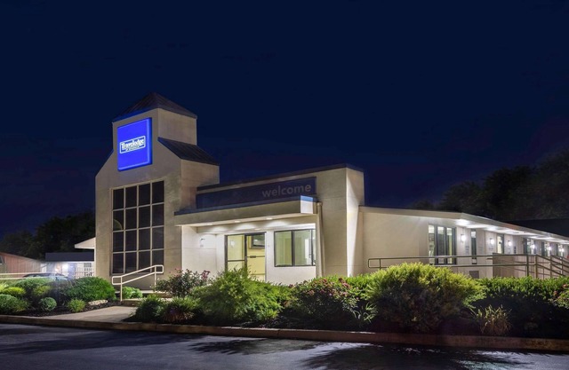 Travelodge by Wyndham Essington/Philadelphia Airport