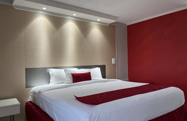 Travelodge by Wyndham Orlando/Heart of International Drive
