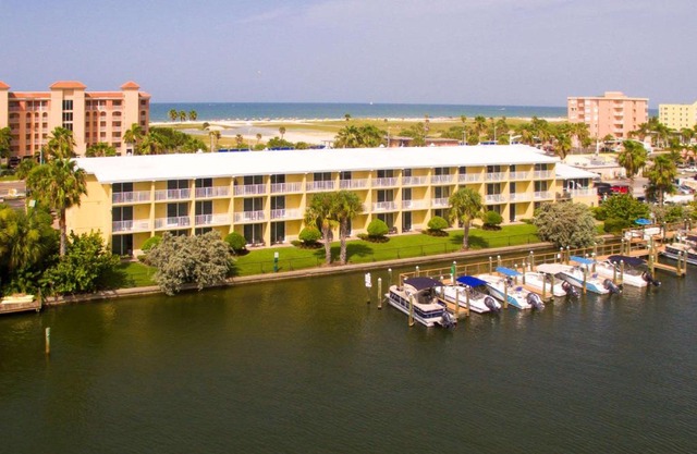 Treasure Island Hotel and Marina