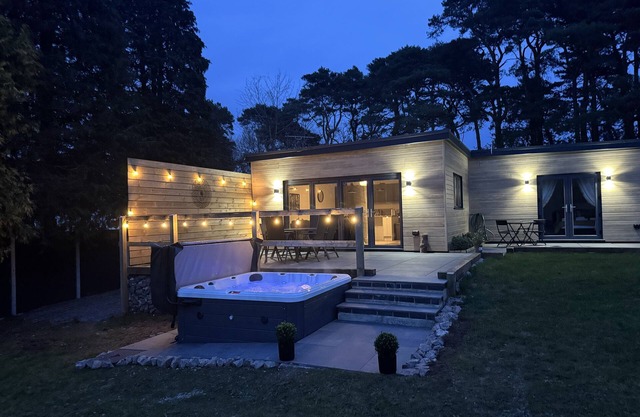 Tree Tops - a family retreat that sleeps 6 guests in 3 bedrooms