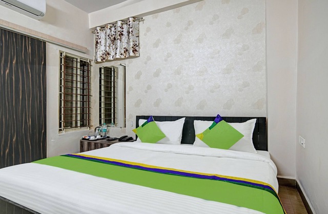 Treebo Alankar Hoshangabad Road