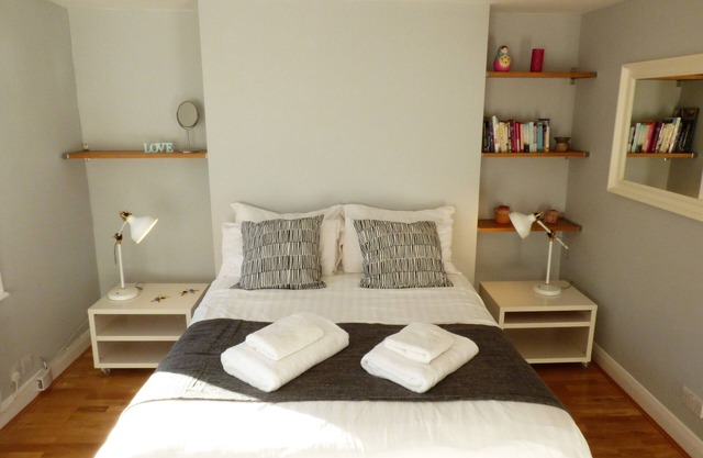 TRENDY 2 BEDROOM APT SHOREDITCH CENTRAL LONDON ZONE 1 free Fiber WiFi
