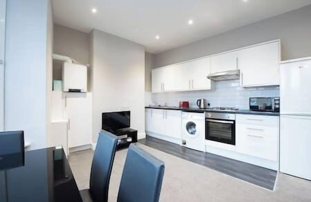 Trendy Central London Apartment (WRA)
