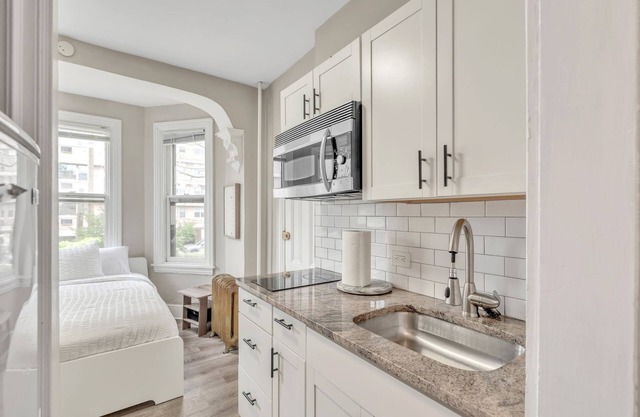 Trolley Teacup Charming Cozy Studio 1 Bedroom Apts by RedAwning